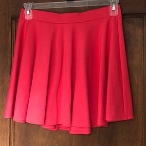 Guess pink skirt